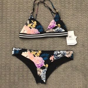 brand new ripcurl bikini